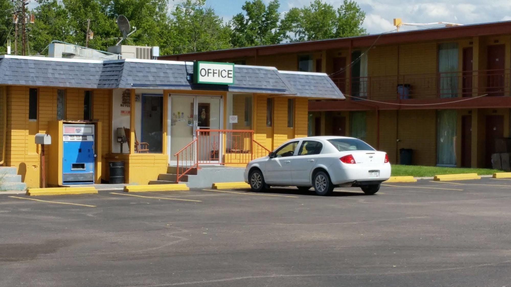 Essex House Motel Littleton Exterior photo